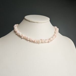 Vintage Conch Shell Puka Choker Necklace Natural Light Pink White
